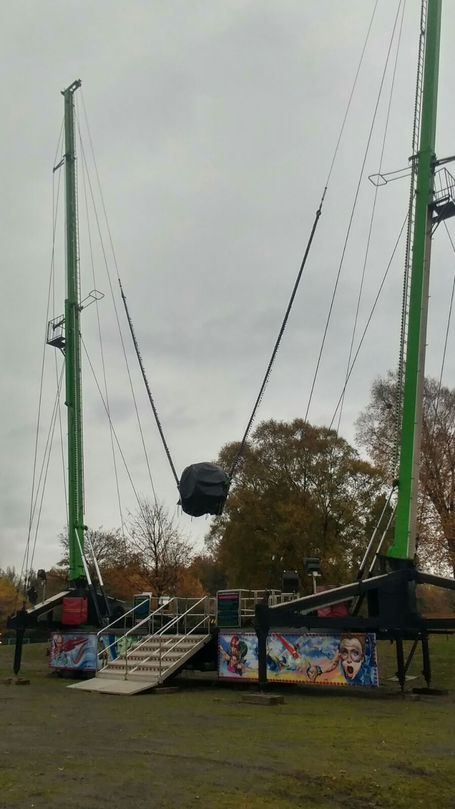 reverse bungee hire